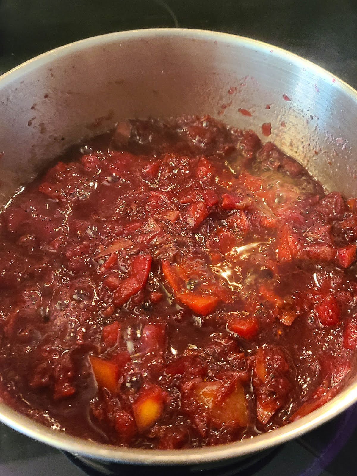 partially-cooked-fruit-compote