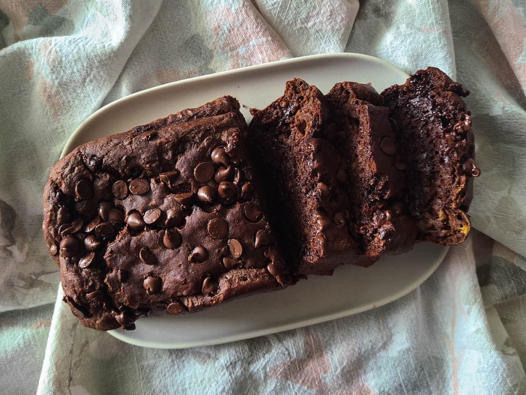 double-chocolate-banana-oat-bread