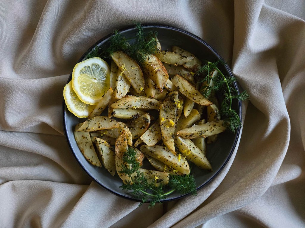 Greek-Style Lemon Potatoes With Fresh Dill